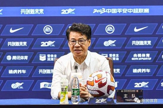 尽管如此，皇马在引援方面仍不会改变，他们着眼于未来，尽管后防线失去米利唐和阿拉巴，皇马仍将维持冬窗不引援的计划。